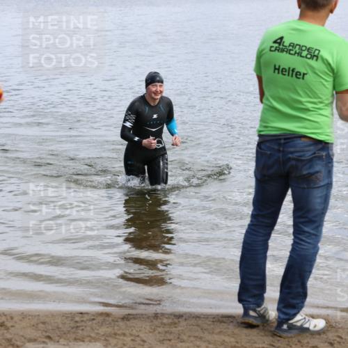 16.06.2024 - 26. Vierlanden-Triathlon Strokosch-Dieckow http://msf.ph/oto/6319935 16.06.2024 10:42:31 Schwimmen 195, 195 meine-sportfotos.de
