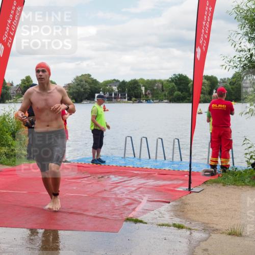 16.06.2024 - 7 Türme Triathlon KatJ http://msf.ph/oto/6319939 16.06.2024 12:00:05 Schwimmen 322, 365, 439 meine-sportfotos.de