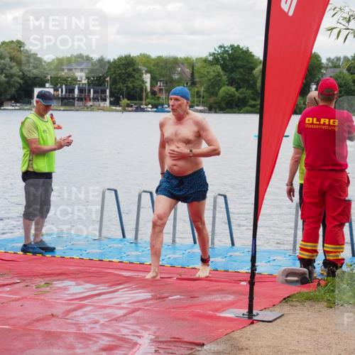 16.06.2024 - 7 Türme Triathlon KatJ http://msf.ph/oto/6319948 16.06.2024 12:00:08 Schwimmen 322, 365, 439 meine-sportfotos.de