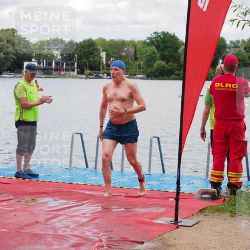 16.06.2024 - 7 Türme Triathlon KatJ http://msf.ph/oto/6319954 16.06.2024 12:00:08 Schwimmen 322, 365, 439 meine-sportfotos.de