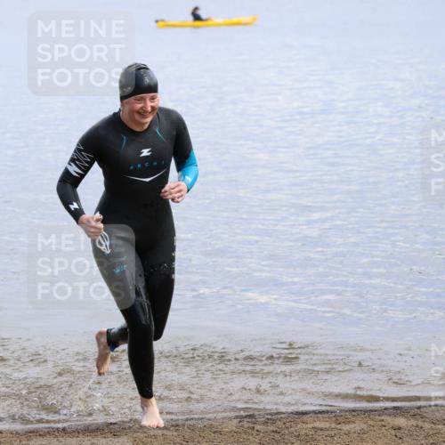 16.06.2024 - 26. Vierlanden-Triathlon Strokosch-Dieckow http://msf.ph/oto/6319978 16.06.2024 10:42:34 Schwimmen 195, 195 meine-sportfotos.de