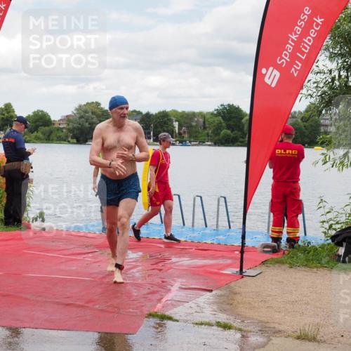 16.06.2024 - 7 Türme Triathlon KatJ http://msf.ph/oto/6319980 16.06.2024 12:00:11 Schwimmen 439 meine-sportfotos.de