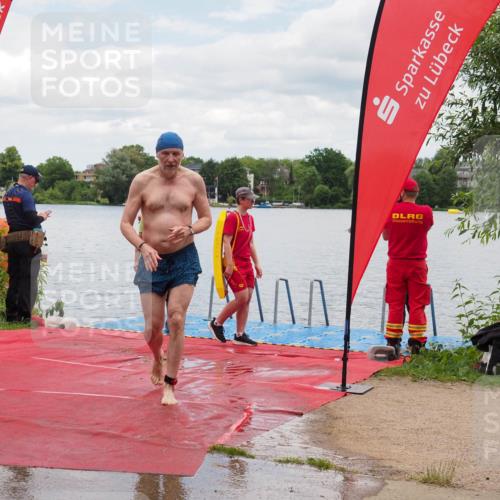 16.06.2024 - 7 Türme Triathlon KatJ http://msf.ph/oto/6319985 16.06.2024 12:00:11 Schwimmen 439 meine-sportfotos.de