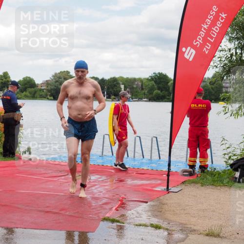 16.06.2024 - 7 Türme Triathlon KatJ http://msf.ph/oto/6319988 16.06.2024 12:00:11 Schwimmen 439 meine-sportfotos.de