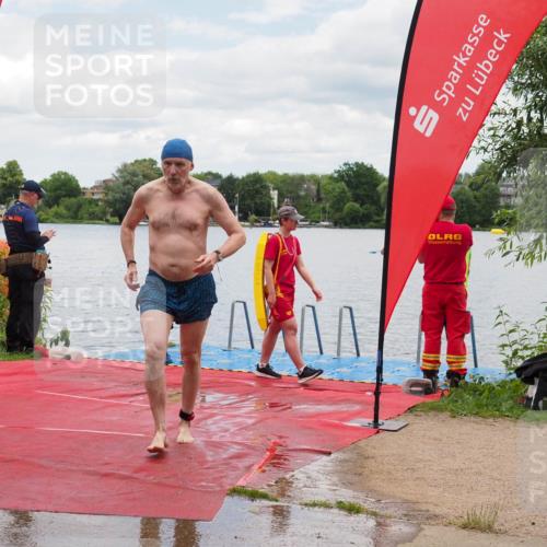 16.06.2024 - 7 Türme Triathlon KatJ http://msf.ph/oto/6319992 16.06.2024 12:00:11 Schwimmen 439 meine-sportfotos.de