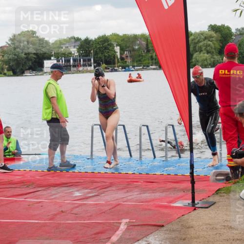 16.06.2024 - 7 Türme Triathlon KatJ http://msf.ph/oto/6320125 16.06.2024 12:07:17 Schwimmen 54, 67, 72, 129, 517, 571 meine-sportfotos.de