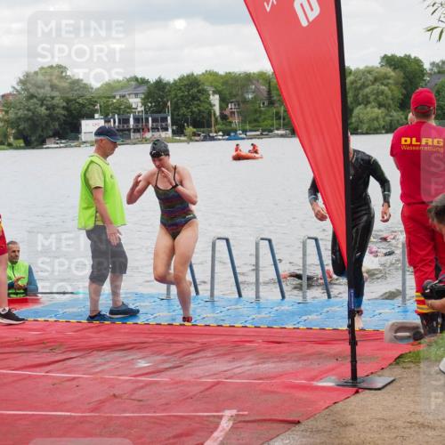16.06.2024 - 7 Türme Triathlon KatJ http://msf.ph/oto/6320132 16.06.2024 12:07:17 Schwimmen 54, 67, 72, 129, 517, 571 meine-sportfotos.de