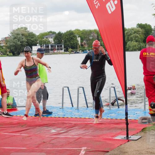 16.06.2024 - 7 Türme Triathlon KatJ http://msf.ph/oto/6320148 16.06.2024 12:07:18 Schwimmen 54, 67, 72, 129, 517, 571 meine-sportfotos.de
