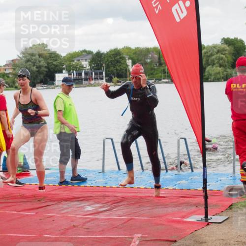 16.06.2024 - 7 Türme Triathlon KatJ http://msf.ph/oto/6320153 16.06.2024 12:07:18 Schwimmen 54, 67, 72, 129, 517, 571 meine-sportfotos.de