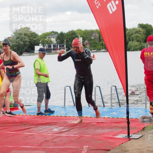 16.06.2024 - 7 Türme Triathlon KatJ http://msf.ph/oto/6320157 16.06.2024 12:07:18 Schwimmen 54, 67, 72, 129, 517, 571 meine-sportfotos.de