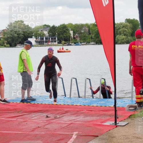 16.06.2024 - 7 Türme Triathlon KatJ http://msf.ph/oto/6320271 16.06.2024 12:07:31 Schwimmen 54, 67, 440, 517, 571, 592 meine-sportfotos.de