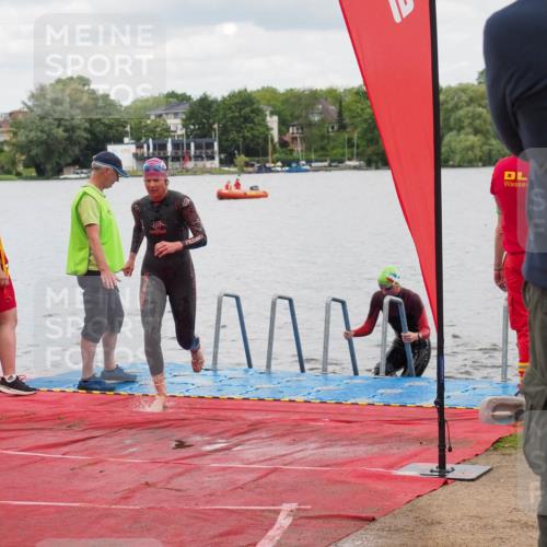 16.06.2024 - 7 Türme Triathlon KatJ http://msf.ph/oto/6320279 16.06.2024 12:07:32 Schwimmen 54, 67, 440, 517, 571, 592 meine-sportfotos.de