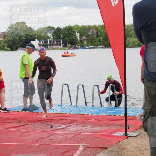 16.06.2024 - 7 Türme Triathlon KatJ http://msf.ph/oto/6320281 16.06.2024 12:07:32 Schwimmen 54, 67, 440, 517, 571, 592 meine-sportfotos.de