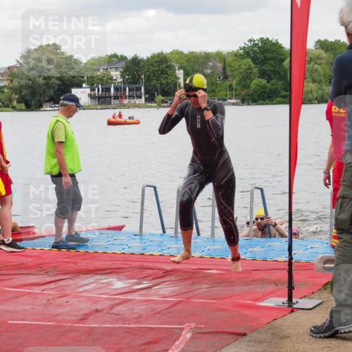 16.06.2024 - 7 Türme Triathlon KatJ http://msf.ph/oto/6320353 16.06.2024 12:07:44 Schwimmen 54, 440, 457, 544, 565, 571, 592 meine-sportfotos.de