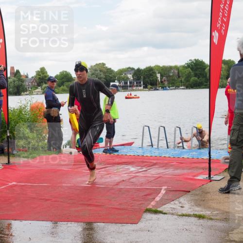 16.06.2024 - 7 Türme Triathlon KatJ http://msf.ph/oto/6320359 16.06.2024 12:07:45 Schwimmen 54, 440, 457, 544, 565, 571, 592 meine-sportfotos.de