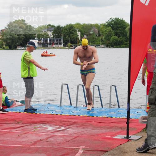 16.06.2024 - 7 Türme Triathlon KatJ http://msf.ph/oto/6320382 16.06.2024 12:07:48 Schwimmen 54, 440, 457, 544, 565, 571, 592 meine-sportfotos.de