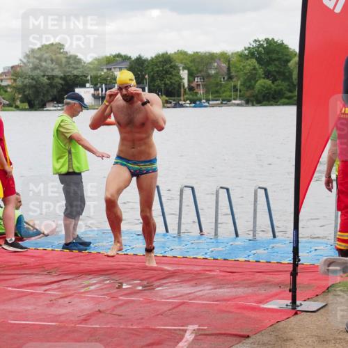 16.06.2024 - 7 Türme Triathlon KatJ http://msf.ph/oto/6320409 16.06.2024 12:07:49 Schwimmen 54, 440, 457, 544, 565, 571, 592 meine-sportfotos.de