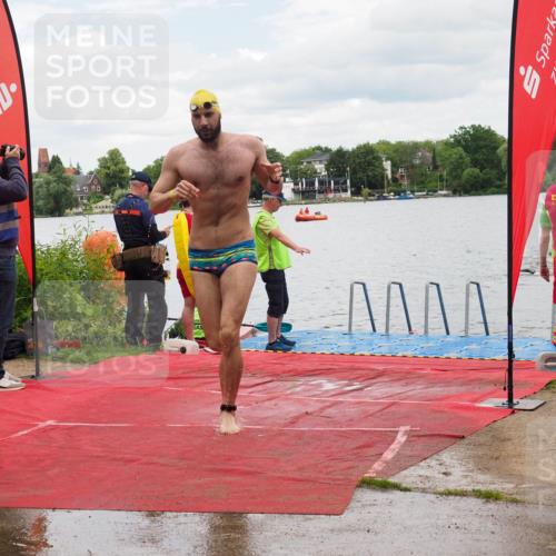 16.06.2024 - 7 Türme Triathlon KatJ http://msf.ph/oto/6320417 16.06.2024 12:07:50 Schwimmen 54, 440, 457, 544, 565, 571, 592 meine-sportfotos.de