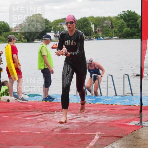 16.06.2024 - 7 Türme Triathlon KatJ http://msf.ph/oto/6320461 16.06.2024 12:07:53 Schwimmen 440, 457, 544, 565, 571, 592 meine-sportfotos.de