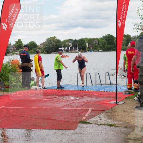 16.06.2024 - 7 Türme Triathlon KatJ http://msf.ph/oto/6320470 16.06.2024 12:07:55 Schwimmen 440, 457, 544, 565, 592 meine-sportfotos.de