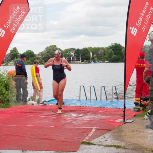 16.06.2024 - 7 Türme Triathlon KatJ http://msf.ph/oto/6320488 16.06.2024 12:07:58 Schwimmen 440, 457, 544, 565, 592 meine-sportfotos.de