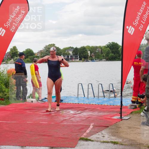 16.06.2024 - 7 Türme Triathlon KatJ http://msf.ph/oto/6320493 16.06.2024 12:07:58 Schwimmen 440, 457, 544, 565, 592 meine-sportfotos.de