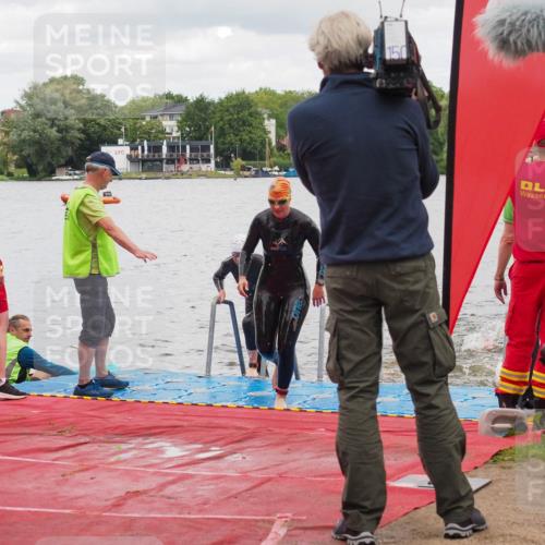 16.06.2024 - 7 Türme Triathlon KatJ http://msf.ph/oto/6320527 16.06.2024 12:08:08 Schwimmen 440, 457, 544, 565, 592 meine-sportfotos.de