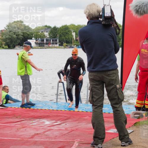 16.06.2024 - 7 Türme Triathlon KatJ http://msf.ph/oto/6320529 16.06.2024 12:08:09 Schwimmen 440, 457, 544, 565, 592 meine-sportfotos.de