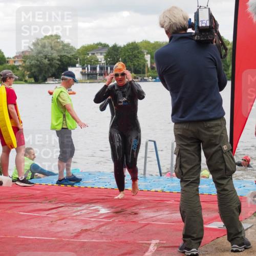 16.06.2024 - 7 Türme Triathlon KatJ http://msf.ph/oto/6320556 16.06.2024 12:08:10 Schwimmen 440, 457, 544, 565, 592 meine-sportfotos.de
