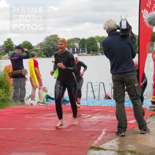 16.06.2024 - 7 Türme Triathlon KatJ http://msf.ph/oto/6320568 16.06.2024 12:08:11 Schwimmen 440, 457, 544, 565, 592 meine-sportfotos.de