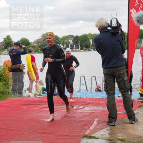 16.06.2024 - 7 Türme Triathlon KatJ http://msf.ph/oto/6320571 16.06.2024 12:08:11 Schwimmen 440, 457, 544, 565, 592 meine-sportfotos.de