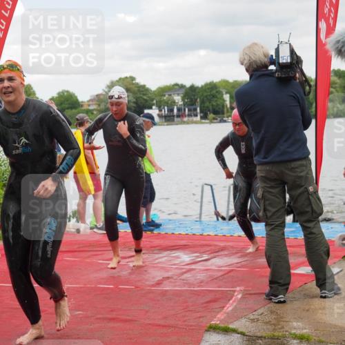 16.06.2024 - 7 Türme Triathlon KatJ http://msf.ph/oto/6320587 16.06.2024 12:08:12 Schwimmen 440, 457, 544, 565, 592 meine-sportfotos.de