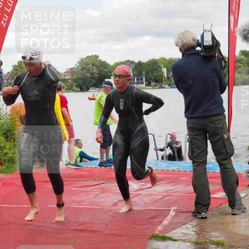 16.06.2024 - 7 Türme Triathlon KatJ http://msf.ph/oto/6320601 16.06.2024 12:08:13 Schwimmen 440, 457, 544, 565, 592 meine-sportfotos.de