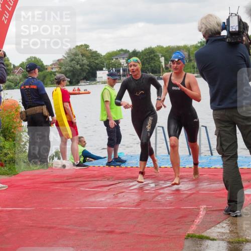 16.06.2024 - 7 Türme Triathlon KatJ http://msf.ph/oto/6320720 16.06.2024 12:08:25 Schwimmen 57, 66, 457, 483, 544, 565 meine-sportfotos.de