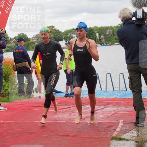 16.06.2024 - 7 Türme Triathlon KatJ http://msf.ph/oto/6320736 16.06.2024 12:08:26 Schwimmen 57, 66, 457, 483, 544, 565 meine-sportfotos.de