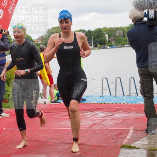 16.06.2024 - 7 Türme Triathlon KatJ http://msf.ph/oto/6320747 16.06.2024 12:08:26 Schwimmen 57, 66, 457, 483, 544, 565 meine-sportfotos.de