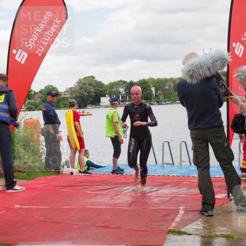 16.06.2024 - 7 Türme Triathlon KatJ http://msf.ph/oto/6320753 16.06.2024 12:08:29 Schwimmen 57, 66, 457, 483, 565 meine-sportfotos.de