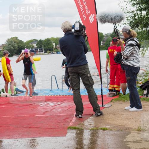 16.06.2024 - 7 Türme Triathlon KatJ http://msf.ph/oto/6320815 16.06.2024 12:08:49 Schwimmen 51, 57, 65, 66, 79, 483, 562 meine-sportfotos.de