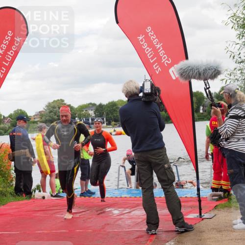 16.06.2024 - 7 Türme Triathlon KatJ http://msf.ph/oto/6320871 16.06.2024 12:09:00 Schwimmen 51, 57, 62, 65, 66, 79, 483, 562 meine-sportfotos.de