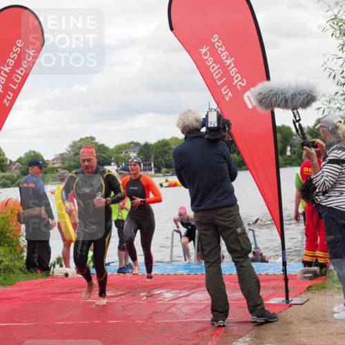 16.06.2024 - 7 Türme Triathlon KatJ http://msf.ph/oto/6320873 16.06.2024 12:09:01 Schwimmen 51, 57, 62, 65, 66, 79, 483, 562 meine-sportfotos.de