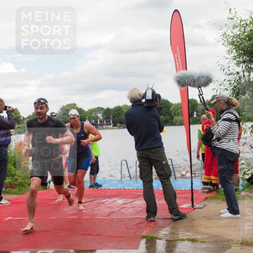 16.06.2024 - 7 Türme Triathlon KatJ http://msf.ph/oto/6320997 16.06.2024 12:09:10 Schwimmen 51, 62, 65, 79, 473, 483, 562, 605 meine-sportfotos.de