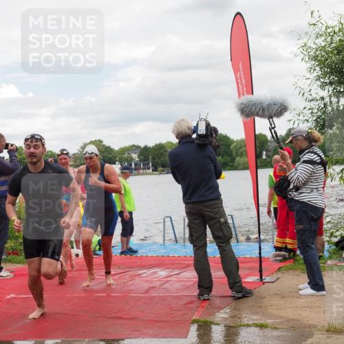 16.06.2024 - 7 Türme Triathlon KatJ http://msf.ph/oto/6320999 16.06.2024 12:09:10 Schwimmen 51, 62, 65, 79, 473, 483, 562, 605 meine-sportfotos.de