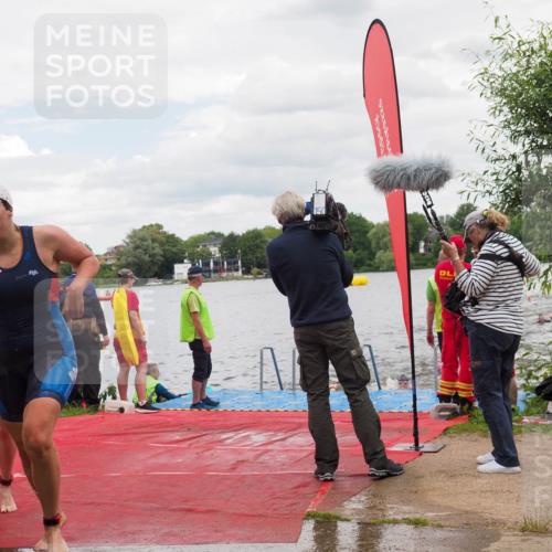 16.06.2024 - 7 Türme Triathlon KatJ http://msf.ph/oto/6321013 16.06.2024 12:09:11 Schwimmen 51, 62, 65, 79, 473, 483, 562, 605 meine-sportfotos.de