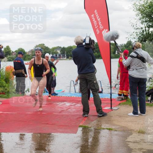 16.06.2024 - 7 Türme Triathlon KatJ http://msf.ph/oto/6321040 16.06.2024 12:09:21 Schwimmen 62, 65, 79, 473, 562, 605 meine-sportfotos.de
