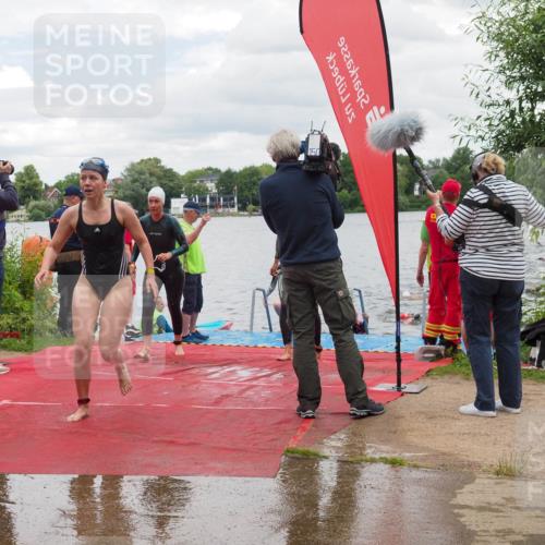16.06.2024 - 7 Türme Triathlon KatJ http://msf.ph/oto/6321046 16.06.2024 12:09:21 Schwimmen 62, 65, 79, 473, 562, 605 meine-sportfotos.de