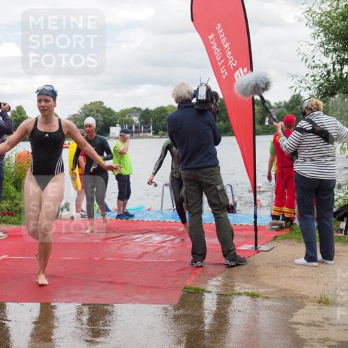 16.06.2024 - 7 Türme Triathlon KatJ http://msf.ph/oto/6321056 16.06.2024 12:09:21 Schwimmen 62, 65, 79, 473, 562, 605 meine-sportfotos.de