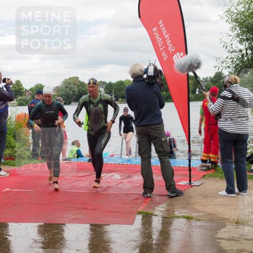 16.06.2024 - 7 Türme Triathlon KatJ http://msf.ph/oto/6321076 16.06.2024 12:09:22 Schwimmen 62, 65, 436, 473, 562, 605 meine-sportfotos.de