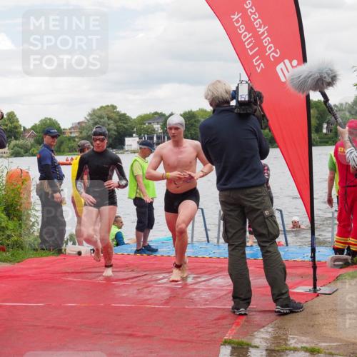 16.06.2024 - 7 Türme Triathlon KatJ http://msf.ph/oto/6321097 16.06.2024 12:09:25 Schwimmen 62, 65, 436, 473, 562, 605 meine-sportfotos.de