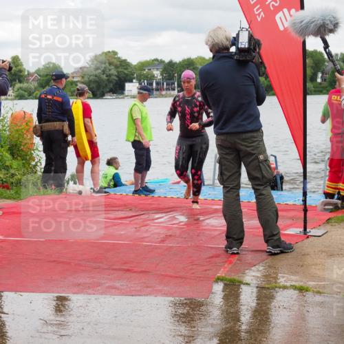 16.06.2024 - 7 Türme Triathlon KatJ http://msf.ph/oto/6321130 16.06.2024 12:09:28 Schwimmen 62, 65, 436, 473, 605 meine-sportfotos.de