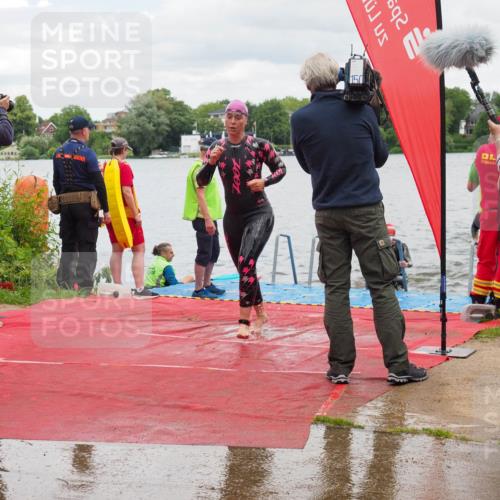 16.06.2024 - 7 Türme Triathlon KatJ http://msf.ph/oto/6321144 16.06.2024 12:09:28 Schwimmen 62, 65, 436, 473, 605 meine-sportfotos.de